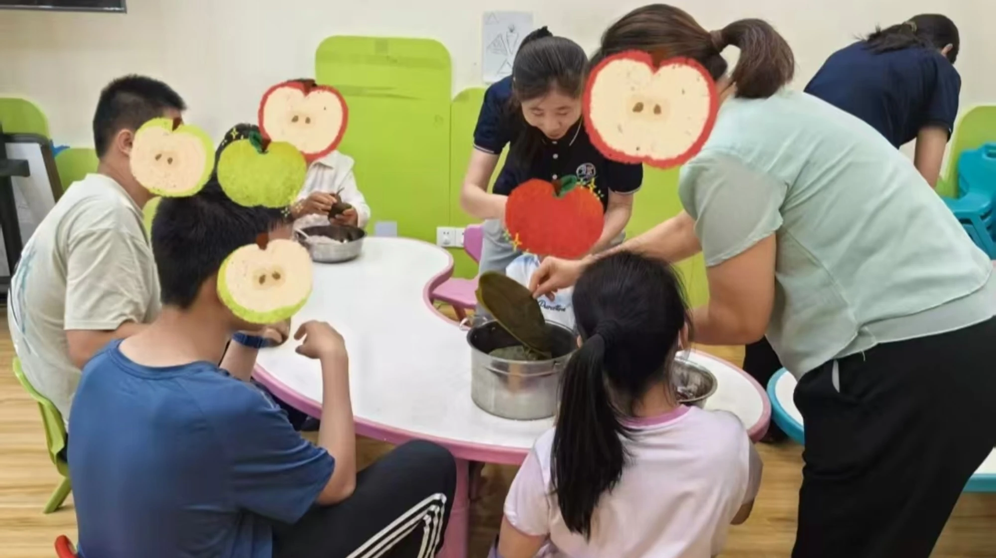 以"粽"传情，茶香润心：我们在希望之舟度过了一个充满爱的端午节！